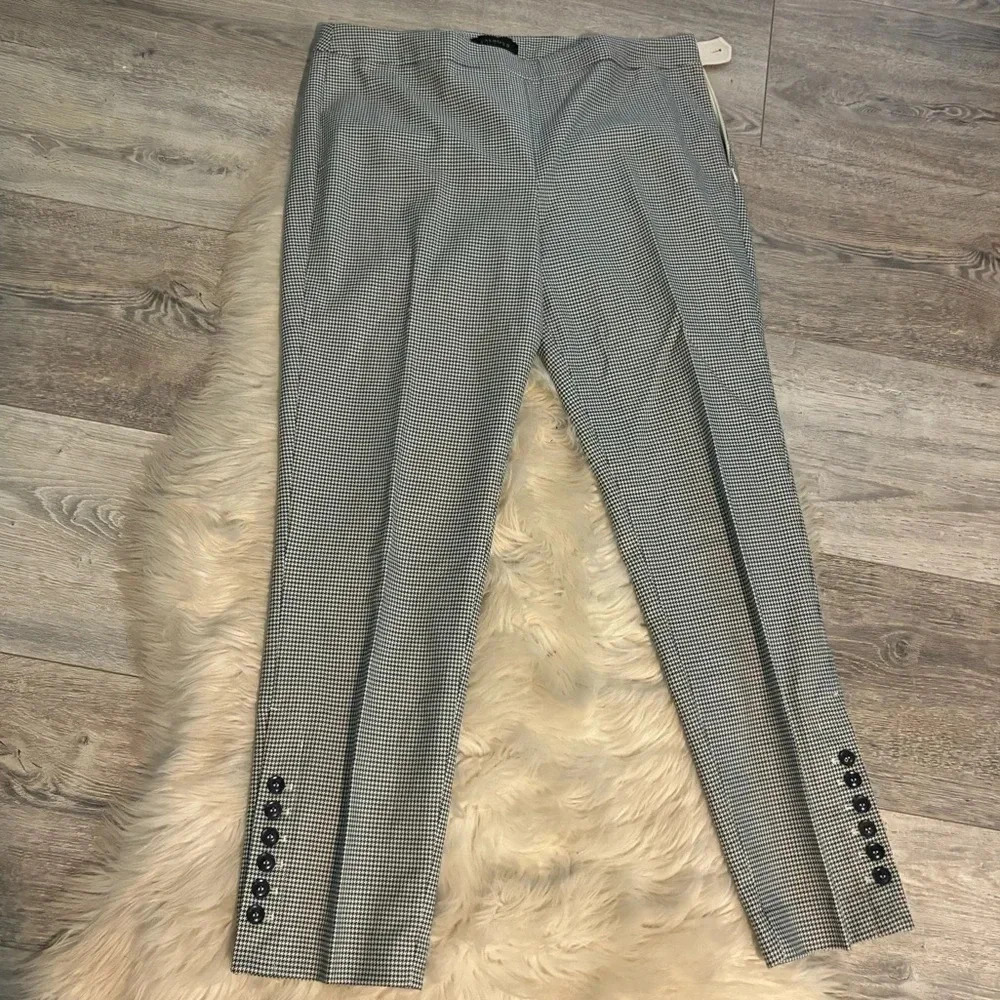 Talbots Chatham cream, navy and tell herringbone ankle pants sz 12